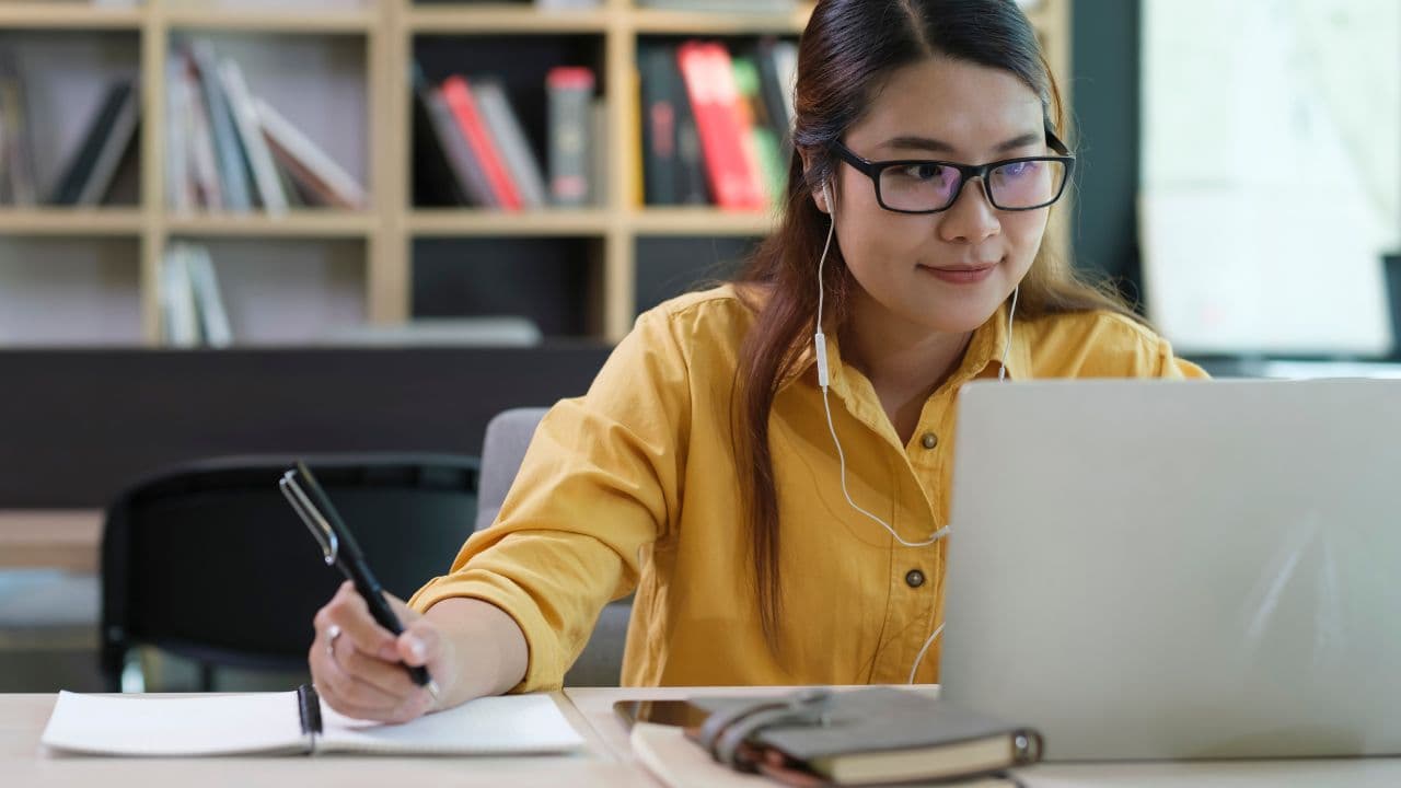 5 Reasons why online Learning is the future of education in 2024