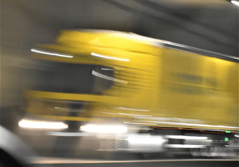 Featured image for large-vehicle-accident-severity-factors