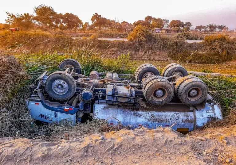 Featured image for truck-accident-claims-insurance-companies