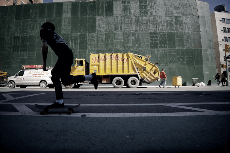 Featured image for modern-technology-improves-garbage-truck-routing-experience