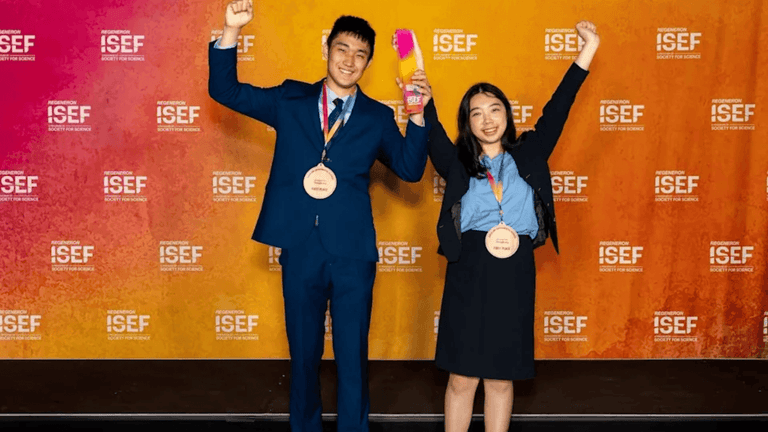 Texas Teens Invent 94% Effective Microplastic Filter