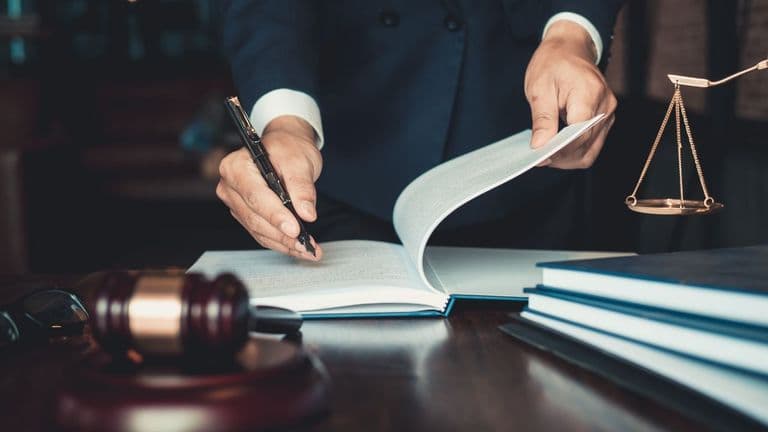 The Role of a Criminal Lawyer Defending Rights and Pursuing Justice