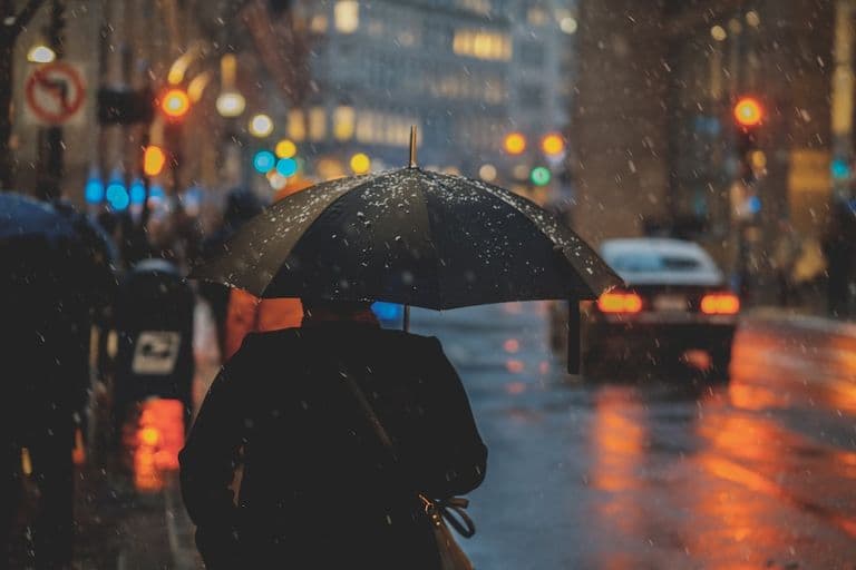 Featured image for beyond-the-blues-understanding-and-coping-with-seasonal-affective-disorder