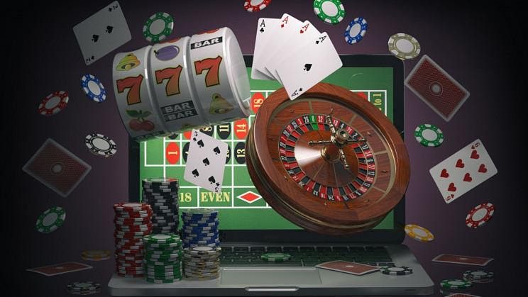 What are the benefits of using a given gambling operator’s mobile website?