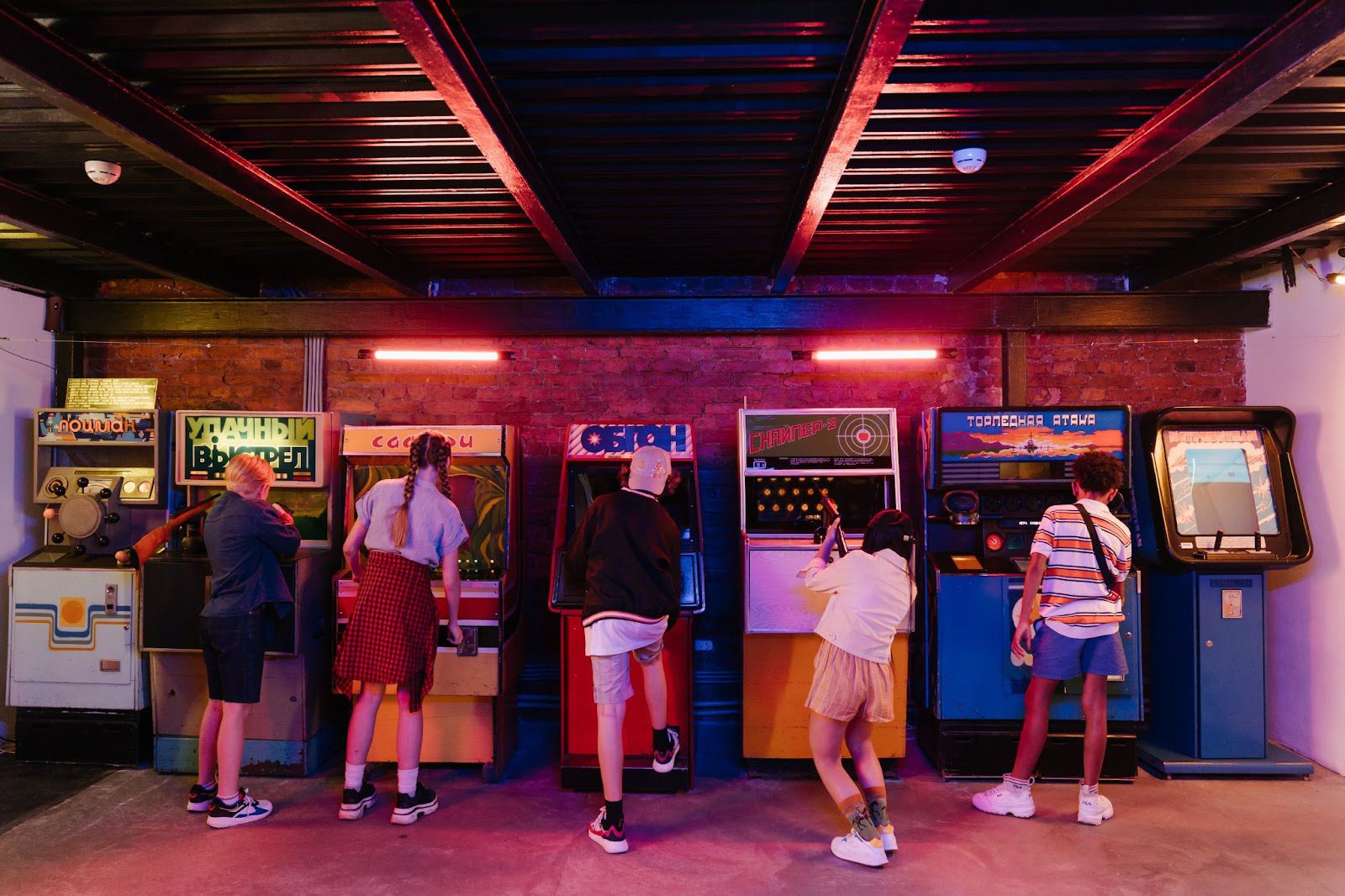 How to save money while enjoying the arcade experience?