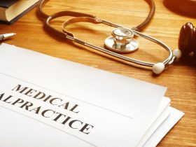 6 Signs You Should Contact a Medical Malpractice Lawyer Immediately