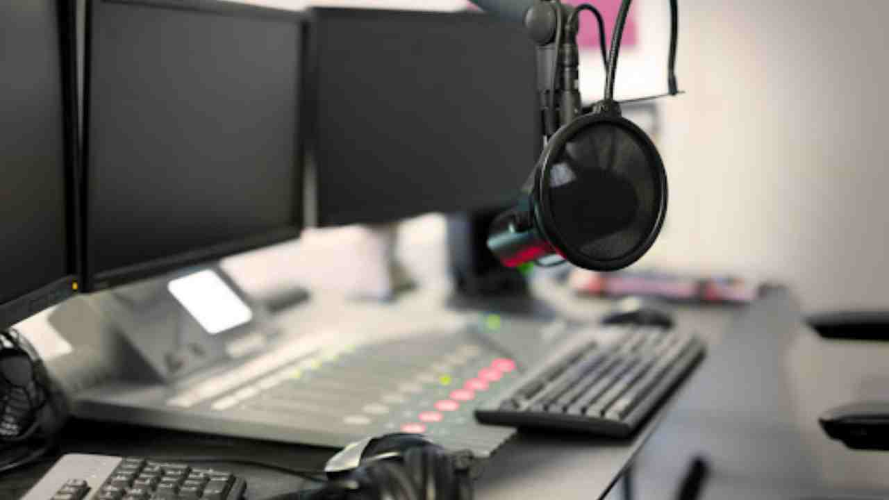 How to create an internet radio station