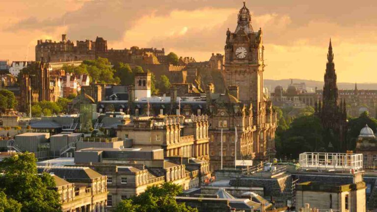 Day Trips From Edinburgh: Top Places To Visit, Vehicle Checklist, And Tips