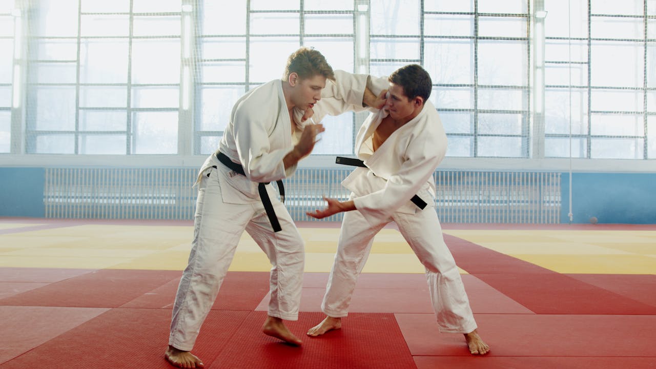 9 Benefits of Karate for Teens From Confidence to Discipline