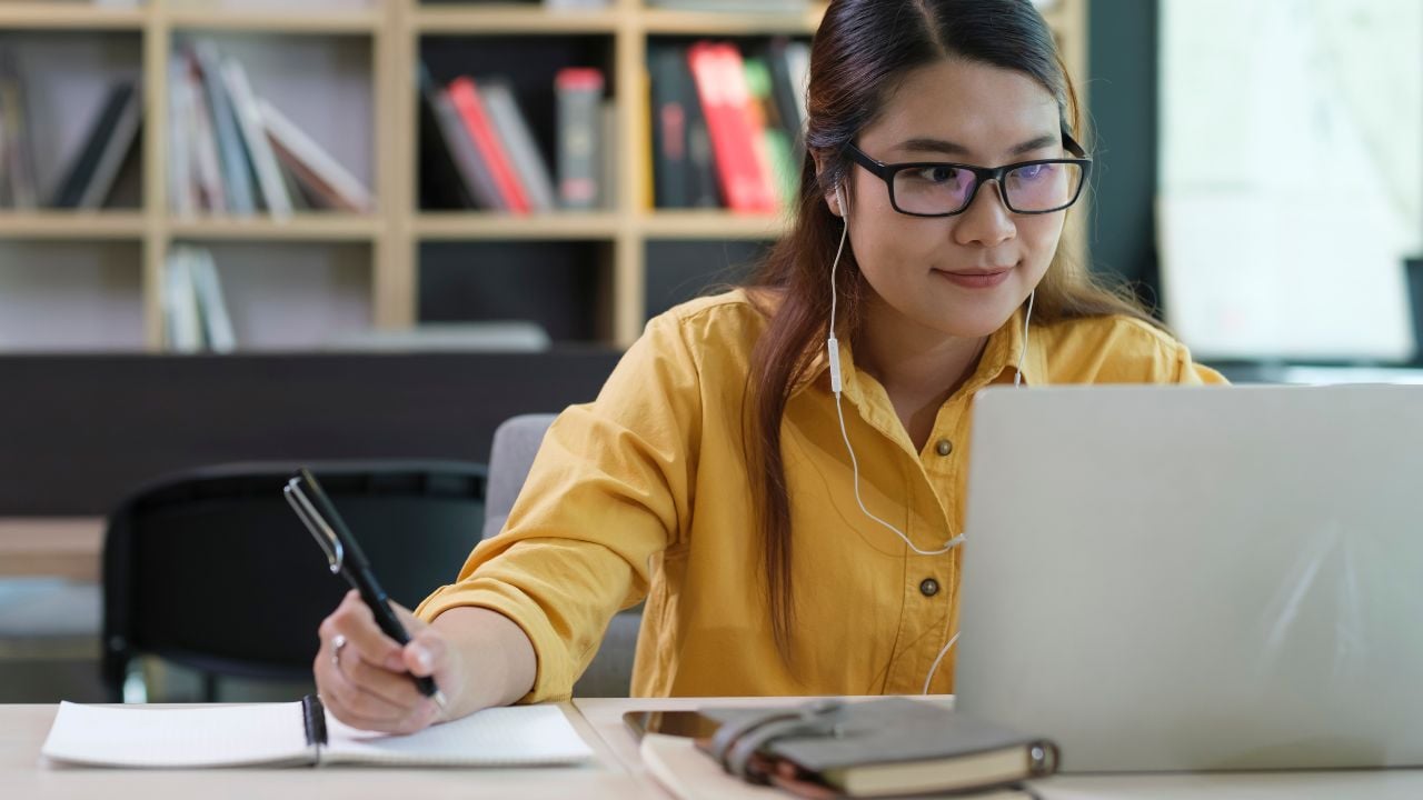5 Reasons why online Learning is the future of education in 2024