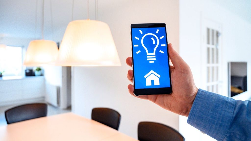 Why Every Home Needs an Intelligent Home Lighting System