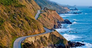 Scenic bus routes in America