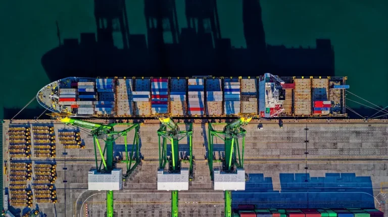 Smart ports technology