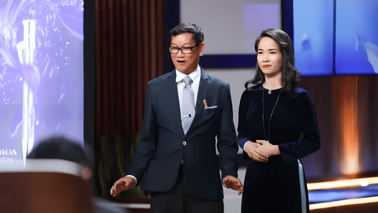 BluSaigon founder Tôn Nữ Xuân Quyên presenting her luxury pen brand on Shark Tank Vietnam