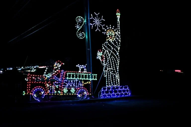 Smoky Mountains Christmas travel